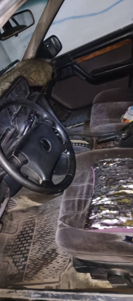 سلام عليكم مكلف بل نشر للبيع موديل 1992 رقم صلاح الدين تبريد نقص غاز رقم صاحب سياره سعر 24بي مجال ***********
