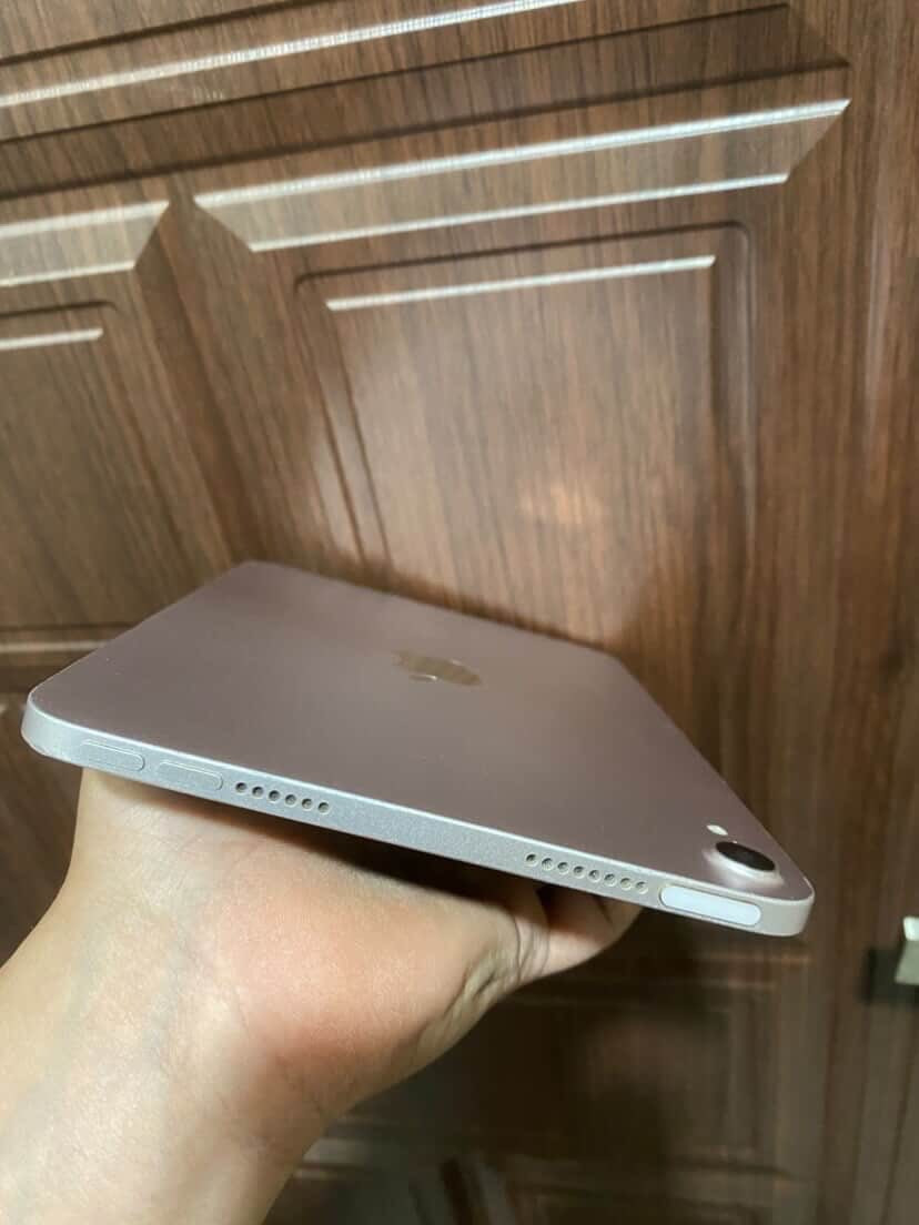 :
للبيع iPad mini 6

* سعة 64GB
* Wi-Fi
* نسبة البطارية 91%
* الحالة ممتازة جدًا
* يوجد خدش بسيط جدًا لا يؤثر على الاستخدام
* الجهاز نظيف وكل شيء فيه يعمل بكفاءة

السعر: 400 ألف دينار قابل للتفاوض بالمعقول

للاستفسار مراسلة


**إذا كنت صاحب هذا الإعلان وتريد حذفه لأي سبب، رجاءا أرسل رسالة إلى الدعم الفني**