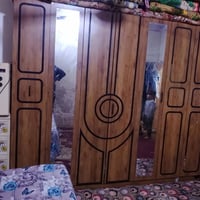 غرفة خشب • ٤ قطع • ضرر قليل