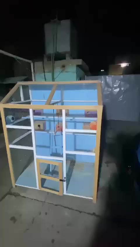 السلام عليكم عيوني قفص عصافير للبيع السعر ٨٥ وبي مجال قليل استفسار *********** او راسلني خاص
