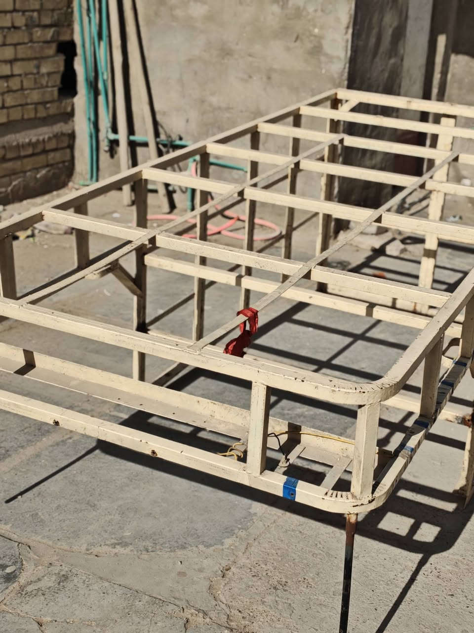 شباب محجر للبيع عنوان بغداد المشتل 130اوبي مجال حق الحية رقم الهاتف ***********
