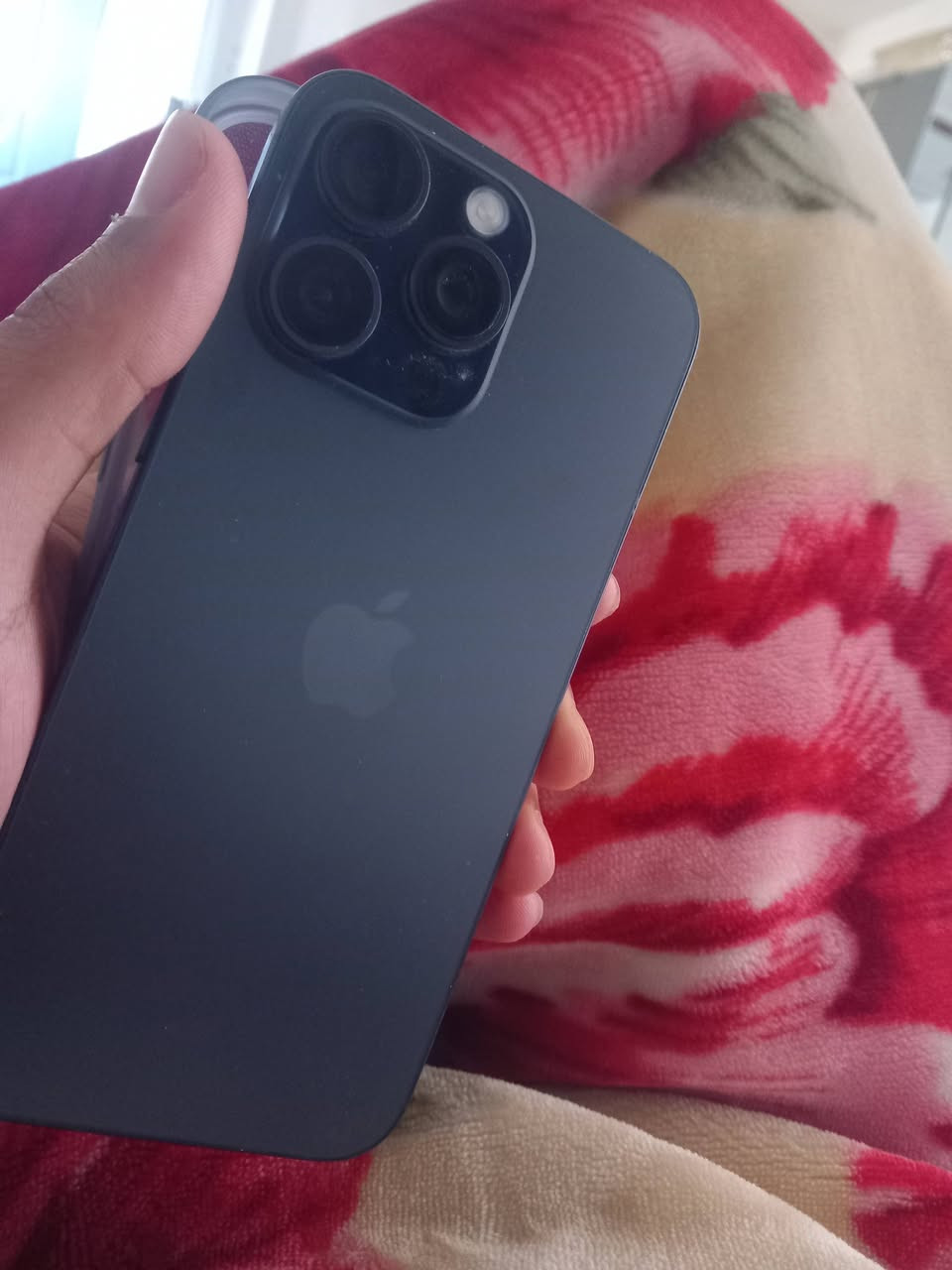 أيفون 15 برو ماكس خطين
ذاكرة 256 

بطارية 100 مبدلة 

نموذج m 

خطين

مبدل شاشه نوعية تخبل

فيس ايدي واكف

بيع او مراوس شراي خاص او ***********
