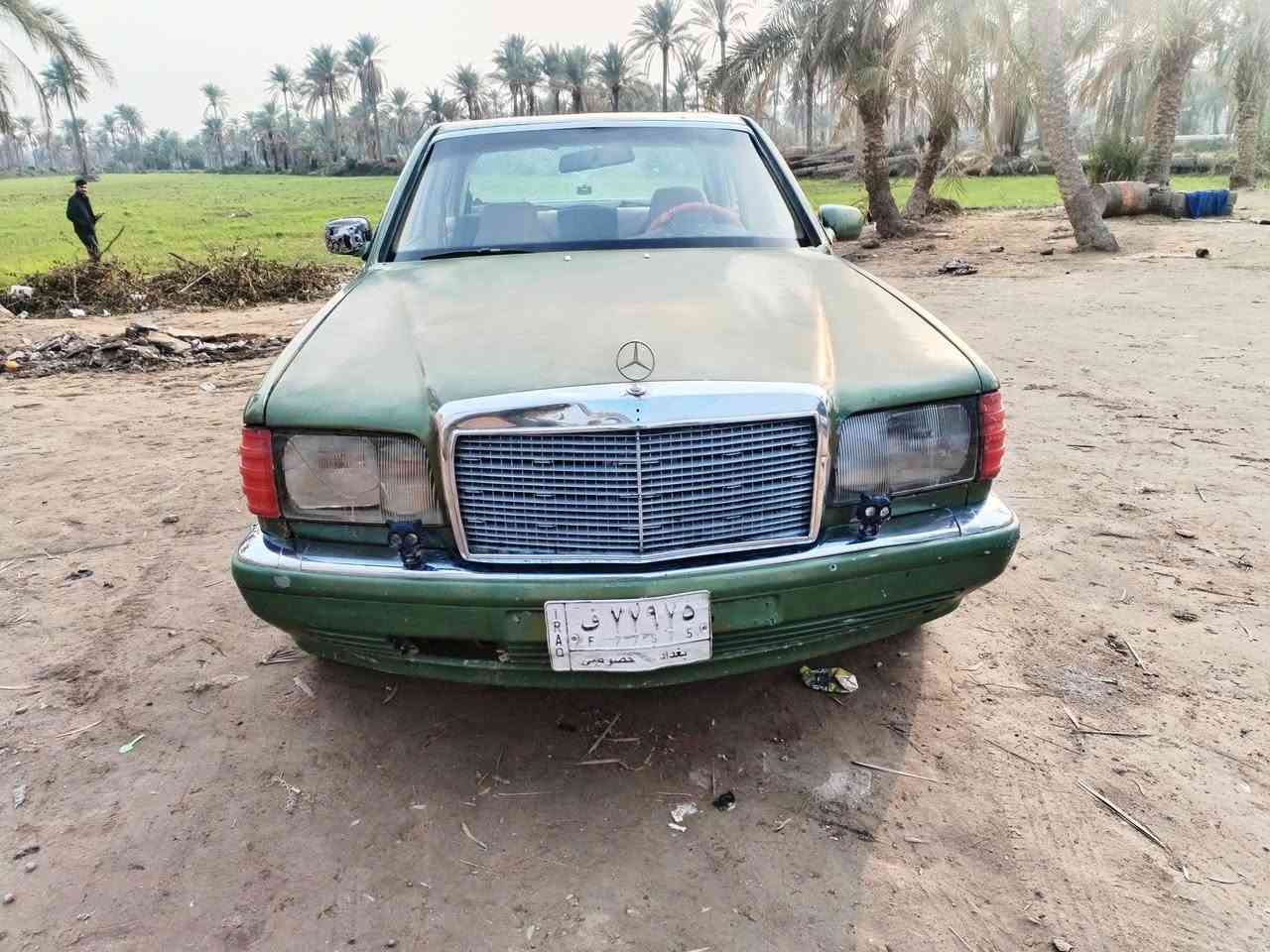 سلام عليكم مارسدس مديل ٨٤ محرك ثنين ونص السعر 22 مكاني ديوانية هذا رقمي ***********
