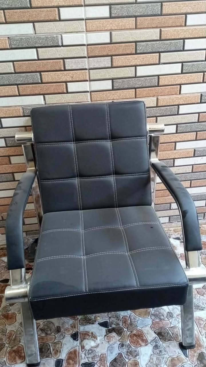 طخم جلَد مكتبي
3قطع 5 مقعد
جديد شهر مستعمل
سعرة 250
والدوار 35


**إذا كنت صاحب هذا الإعلان وتريد حذفه لأي سبب، رجاءا أرسل رسالة إلى الدعم الفني**