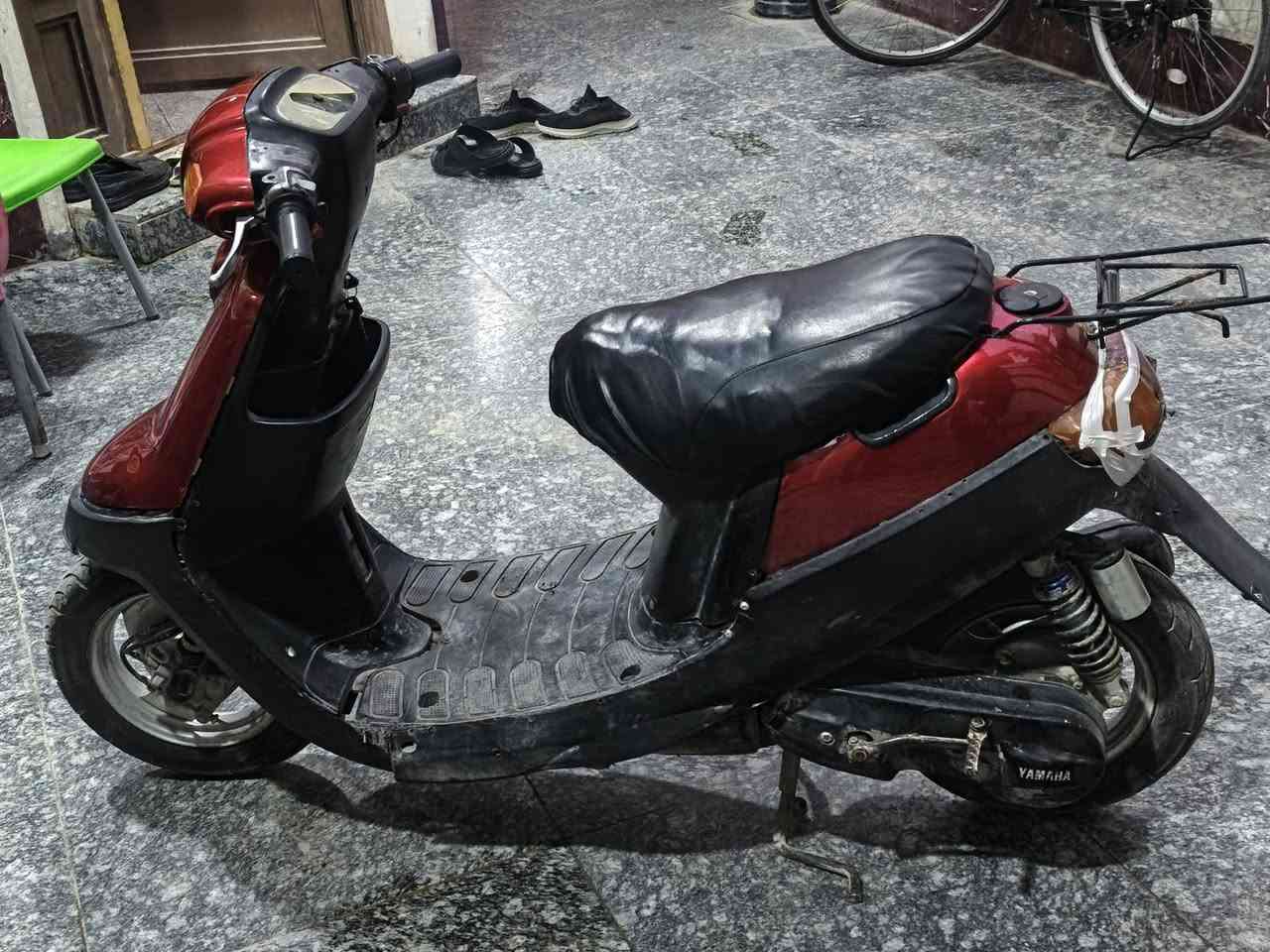 للبيع دراجة بطه شغاله شلع حلو السعر150وبيه مجال( ***********)
