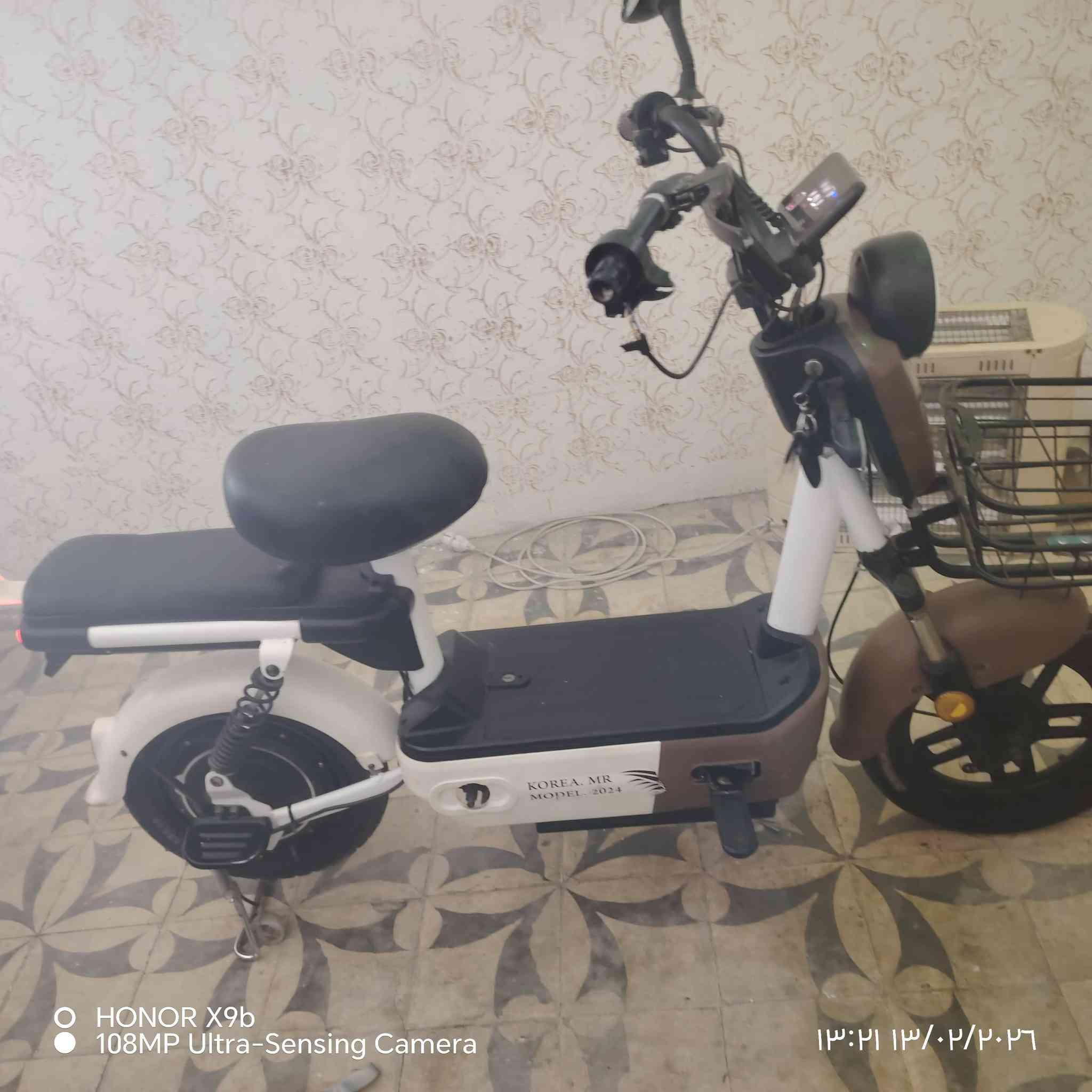 مطار شحن باله الحجم 14 ماتور يعوزي بطاريات سعر الموتور 60 وبي مجال النظافه 90%الماطور بالايمن
سعر البطاريات ب 100 الرقم***********
