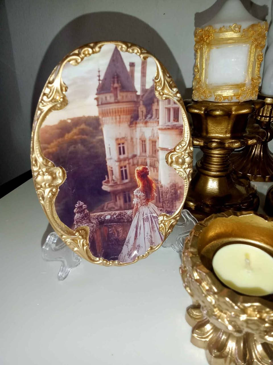 De magnifiques chandeliers avec bougeoirs et chandelles en doré style vintage avec grosses bougies parfumées الجزائر, بئر مراد رايس


**إذا كنت صاحب هذا الإعلان وتريد حذفه لأي سبب، رجاءا أرسل رسالة إلى الدعم الفني**