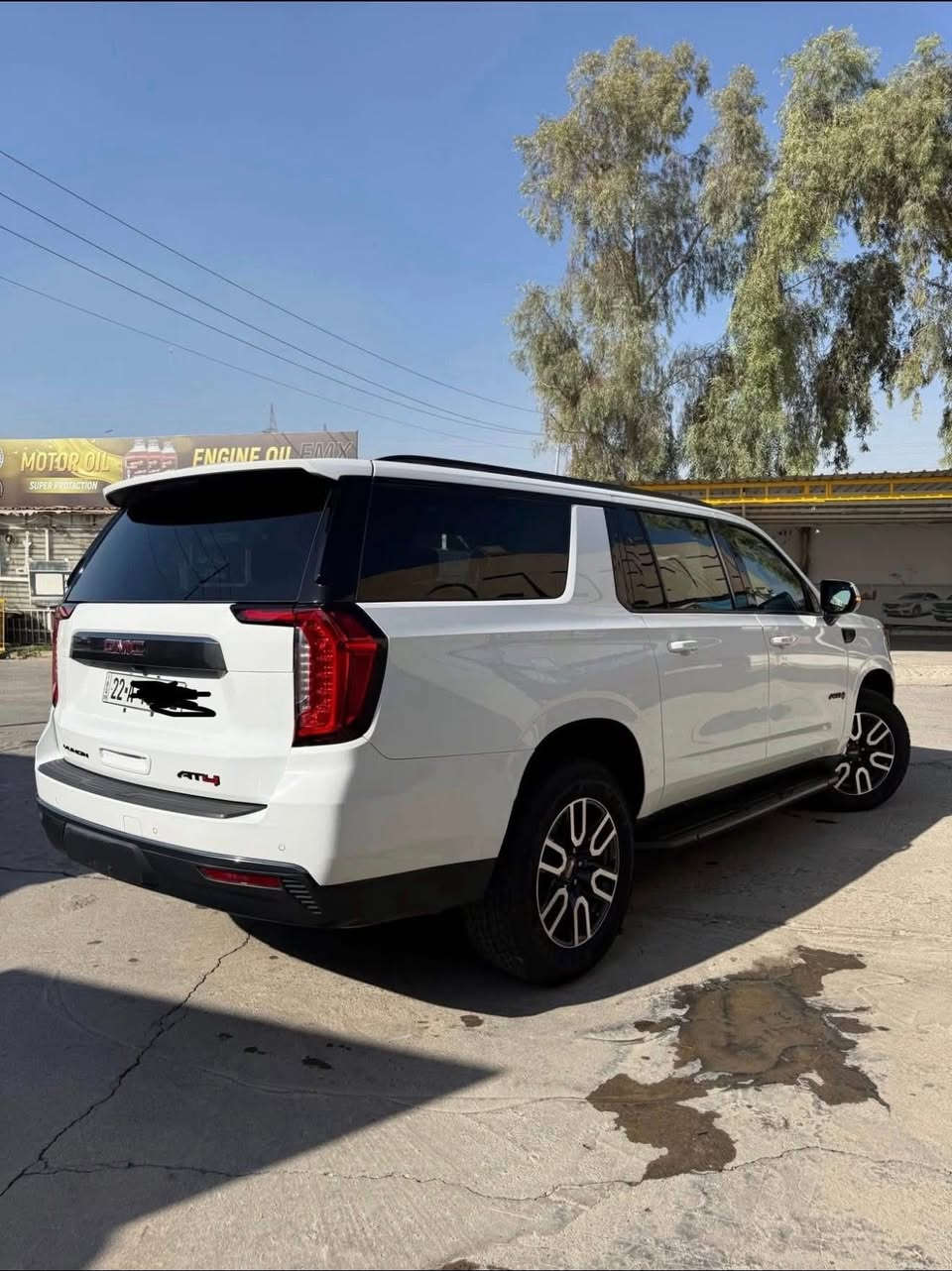 جي ام سي يوكن مديل 2023 طويله رقم اربيل خصوصي مكينه 5.3 ماشيه 42k بيع فقط بدون مراوس ضرر 2 بيبان بدله صور حادث بلمنشور السعر 460 رقم هاتف ***********
