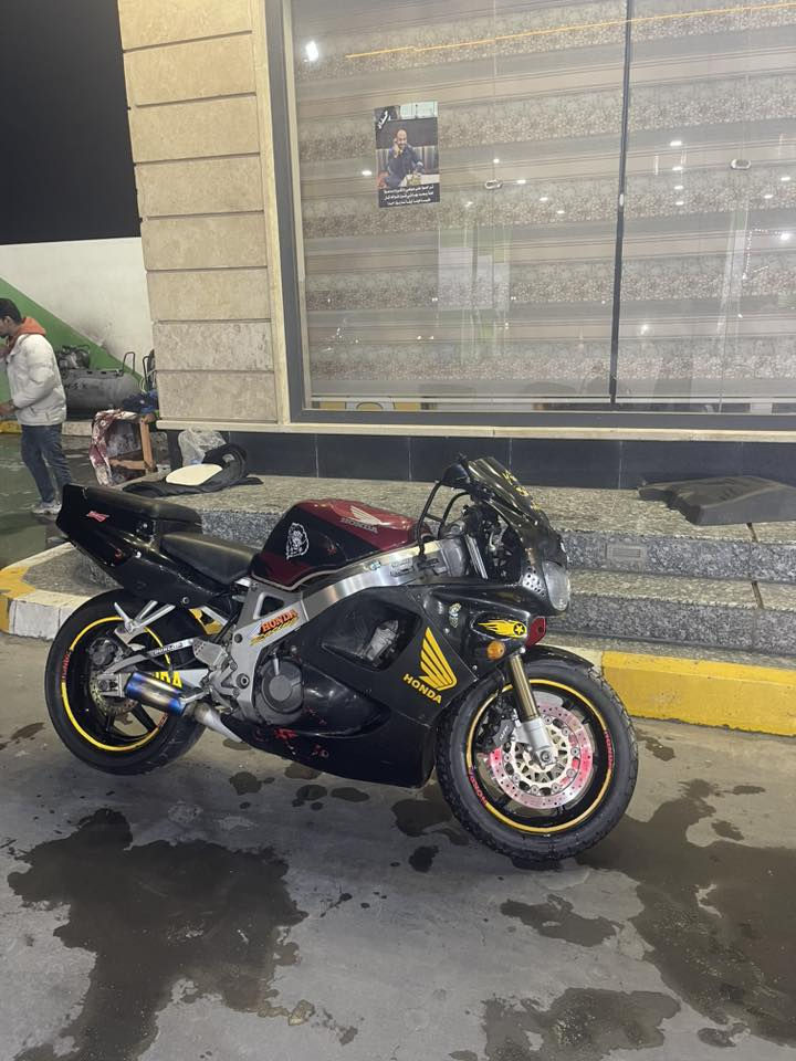 مراوس بهاوجي


**إذا كنت صاحب هذا الإعلان وتريد حذفه لأي سبب، رجاءا أرسل رسالة إلى الدعم الفني**