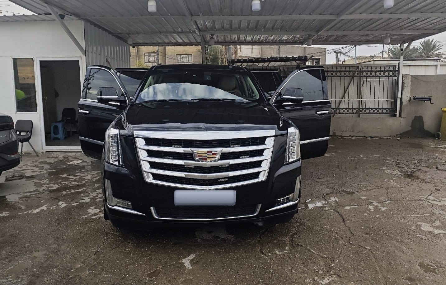 للبيع كدلاك اسكاليد 2016 متومه شمالي فول مواصفات رايدهه شدتين السياره في بغداد ***********
