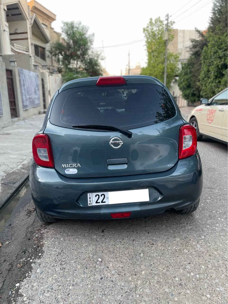 نيسان ميكرا  ٢٠١٩
شاشە ئایپادی لۆ بەستراوە 
کامێرای پشت و پێش 
دەبڵ گێچ 
مەکینە گەورە 
ناو ڕەش 
گێر و مەکینە بەشەرت 
بەناو کردن بەشەرت 
تەبرید بەشەرت 
٤ تایەی نوێم لۆ بەستاوە   
سێ پارچە و نیوی بۆیاغە 
بێ شانسی و بێ ئیرباگ
شوێن هەولێر 
کۆرەک و وەتساپ  
*********** أربيل, العراق
