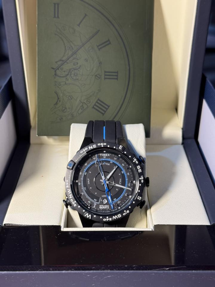 بسم الله الرحمن الرحيم
ساعة أصلية Timex Intelligent Quartz✨
🔹 الموديل: بوصلة + مقياس حرارة + مد وجزر
🔹 النوع: كوارتز – بطارية
🔹 الحالة: نظافة ممتازة
🔹 مناسبة للرحلات والأنشطة الخارجية
🔹 مقاومة للماء

📌 ملاحظة: لسنا تابعين لأي شركة أو علامة تجارية، نحن اسم مستقل فقط.

📞 للتواصل:
*********** / ***********

🚚 يوجد توصيل مجاني لجميع محافظات العراق الحبيب
💰 السعر:220,000 دينار شامل التوصيل
