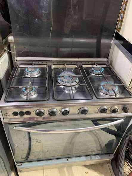 طباخ أستيل ماركة ايديال للبيع سعره ١٦٠ الف 
العنوان /  سرجنار شارع ابو سناء مجاور فندق برج الحياة بالضبط للاستفسار الاتصال 
***********
 واتساب ***********
