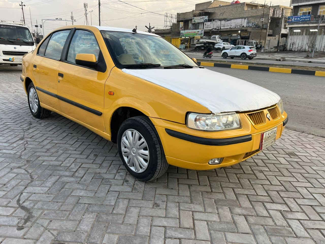 السلام عليكم
سمند ١١ محوره كير ومكينه كورلا الحديث بيكاتشو كير ومكينه مكفولات بيها منضومه غاز تدفئه تبريد شغالات
بدون ضربه ولا تبديل 
حداديه جديده صدر جديد
بلاجكتورات عالي ناصي
تخم تاير جديد
جاهزه مابيه كل نقص
٣٩ بيها مجال قليل
مكاني بغداد
الستفسار ***********
