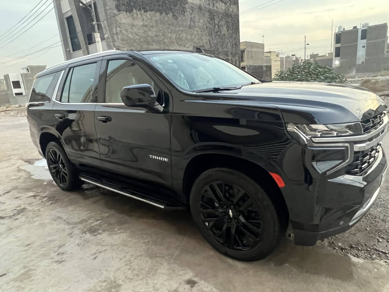 تاهو موديل 24 ماشيه ٢٨ مكفوله كفاله عامه امغلفه  رقم بغداد باسمي  للاستفسار ***********
