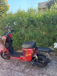 ماطور شحن للبيع R9 موديل 2025ملف 2000 خمس بطاريات كامل غراضو السعر خاص...