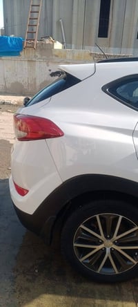 توسان خليجي للبيع  ⚔️ الموديل 2017 ⚔️الون ابيض  ⚔️السونار مرفق ويه الص...