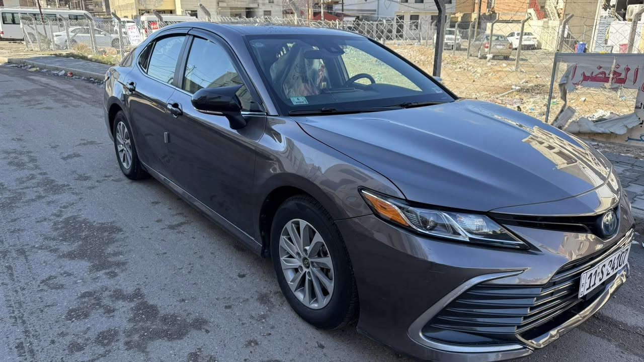 كامري 2022 Le hybrid 
مواصفات
بجم كبس
 تدفئة تبريد 💯
كشن سايق كهرباء 🔌
تخم تاير جديد 
ماشيه 49 الف ميل 
ضررها بيها طخه بالظهر  باب صندوق وتكحيل جاملغ خلفي بدون دواخل بدون ايرباك 
محرك وكير مكفول مامفتوح ابداً 
السيارة فول اقتصادية جاهزة واي مصرف مابيها 💯
مكاني زيونة ***********
عارضها 190$ وبيها مجال 
صور الحادث مرفقة مع المنشور
