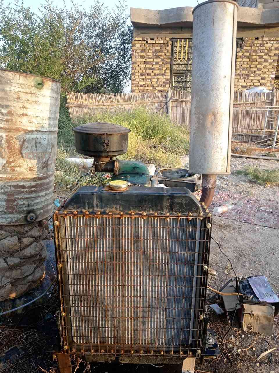 مولده مارسيدس خرسه اربعه بستم راس توليد ٥٠ كيفي جاهزه حتى باتري كبل انكر سويج وشغل المولده نضيفه السعر 20 ورقه رقم صاحب المولده ***********
