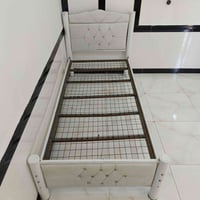 جربايه • سرير • نوم • غرفة نوم • اثاث • مستعمل • نظيف • كوت
