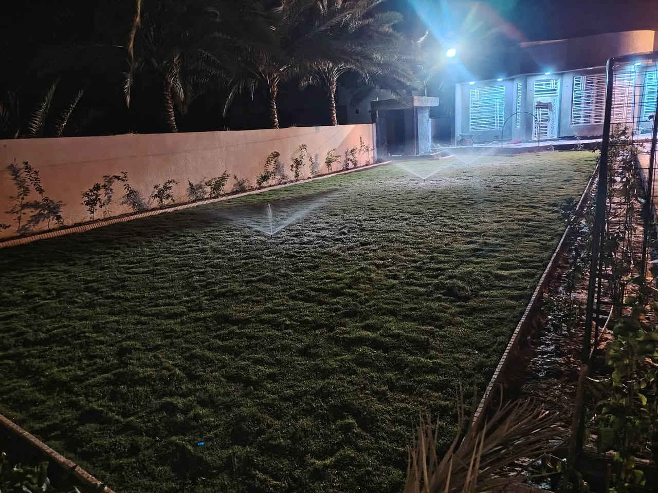 هندسة لديكور الحدائق 
*********** واتساب
الديوانية / الإسكان
