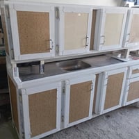 كاونتر مترين بداخله سنك مع ملحق نضيف كلش وكامل من كلشي السعر ١٢٥الف قف...