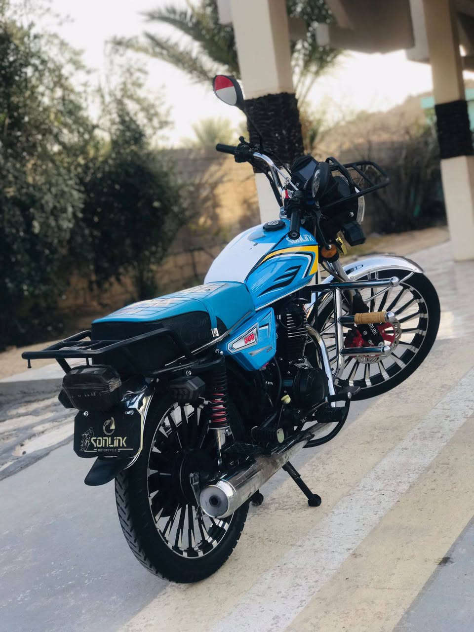 سلام عليكم موطور سونك لبيع موديل 24 بي أوراق منفيز كامل سعر خاص رقم هاتف وتساب)***********
