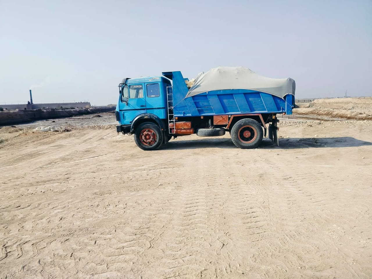 س
سلام عليكم البي 82

جي اف  محرك28محسن

كير25 شاصي مكفول باج بطن

رقم انكليزي بسمي سنويه جديده
بصره قرنه
تخم تاير 150$

***********
