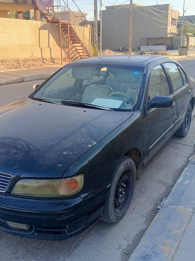 نيسان مكسما 1996 محرك 2000 رقم بغداد انكليزي السعر 50 وبيها مجال وترهم مراوس 
كير ومحرك جدد صدر جديد تبريد جديد 
المكان الفلوجه شارع 60. للاستفسار *********** اتصال او وتساب الفلوجة, الأنبار
