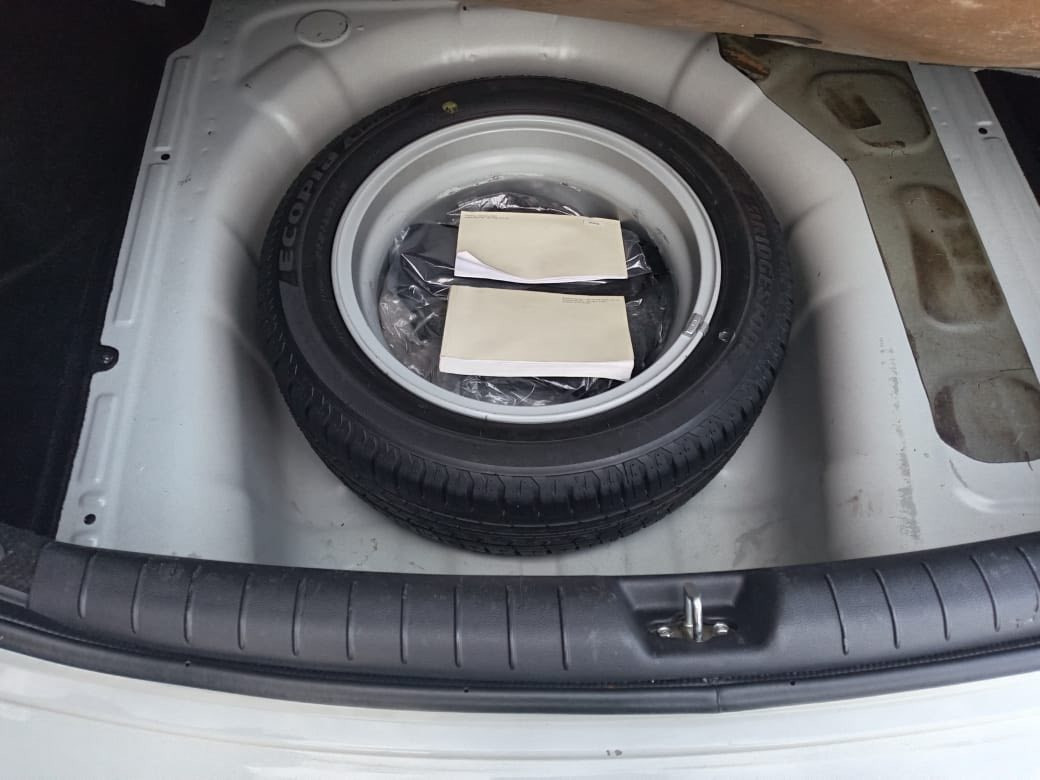 اكسنت موديل23سياره على وضع الشركه مكفوله من الضربه وصبغ ولبارد سياره جديده مال بيت مكاني بغداد***********
