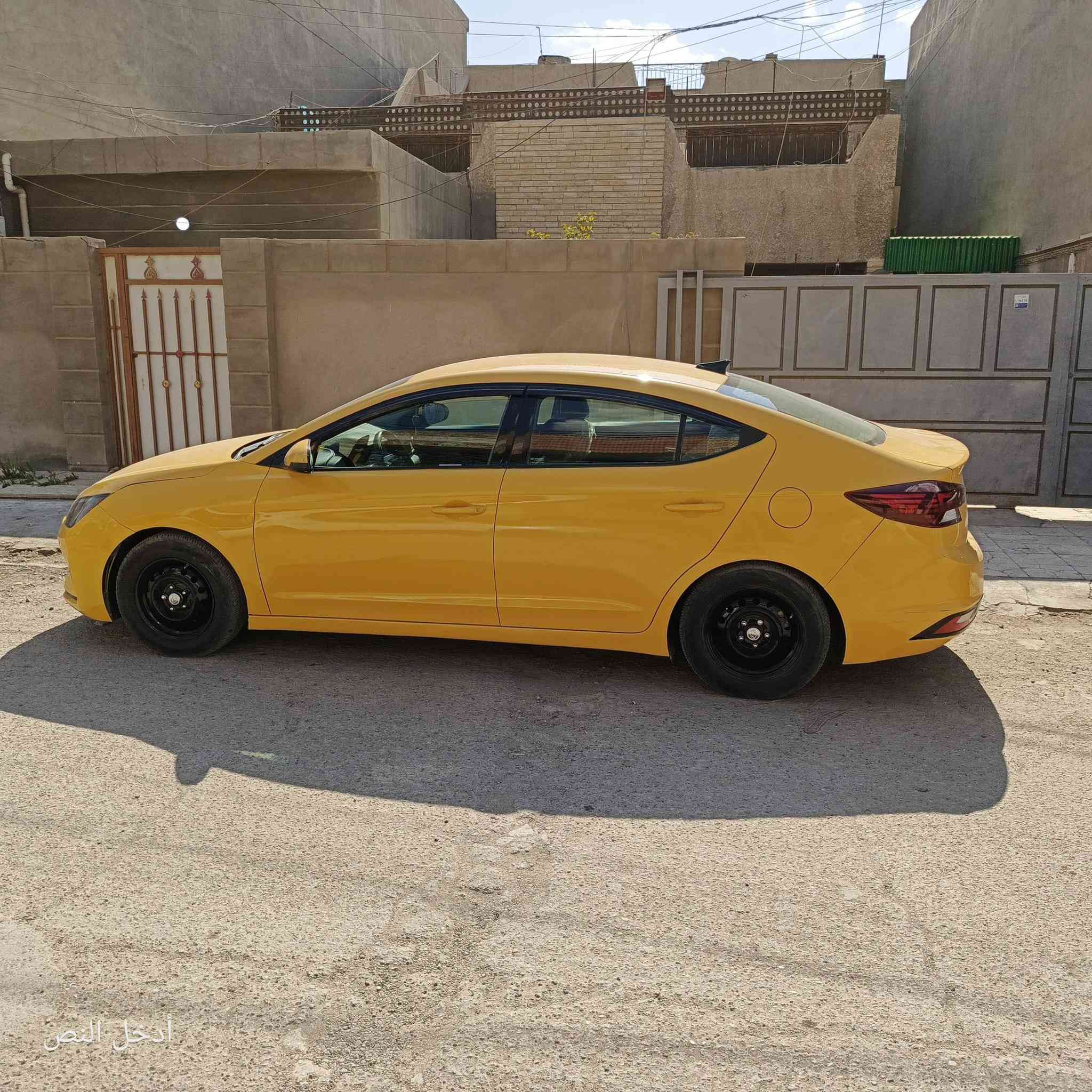 السلام عليكم النترا للبيع وارد امريكي 2019 السيارة عمرتها جديد وصور الحادث موجود بالصور وبيها بالعراق شبر اباب السايق وجاملغ مبدل من جهة السايق السعر ب133 وبيها مجال ***********
