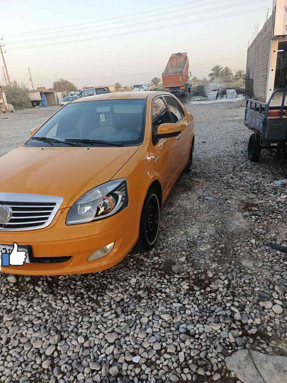 سلام عليكم ورحمة الله جيلي موبل2013رقم بغداد   محرك وكير خير من الله صدر امامي خلفي جديد منضومت زنون شمسي  كهربايات كله شغال   بيه طخه  باب السايق ومصلحه كلشي بيه نضيف  وبأسمي   لسعر 55 وبيه مجال قليل مكان السياره الديوانيه عفكك
‏الستفسار كثر التصال على الرقم ***********
