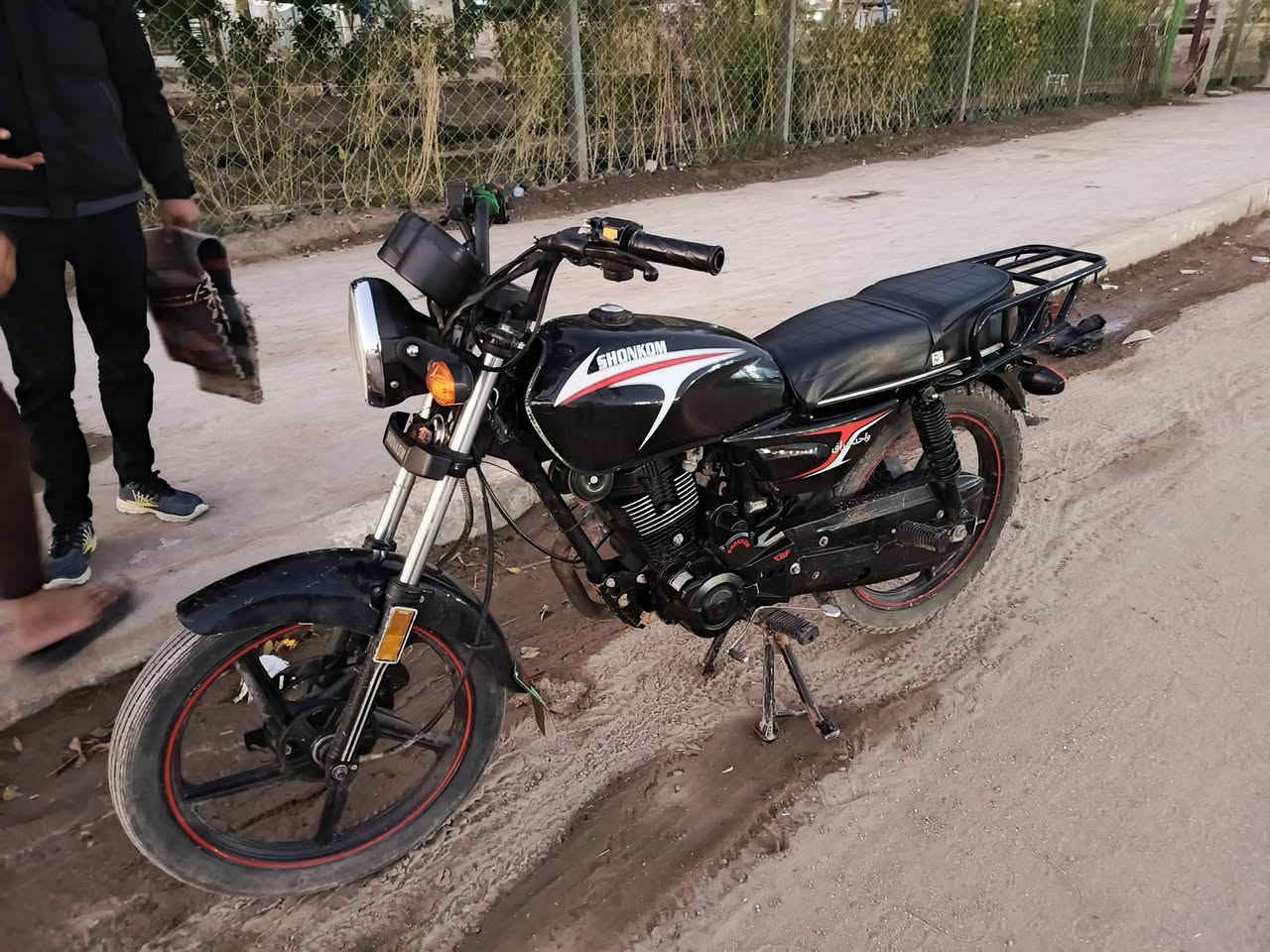 السلام عليكم متاح دراجه نوع شونك صارلهة شهرين من طالعه رقم راعيهة***********
