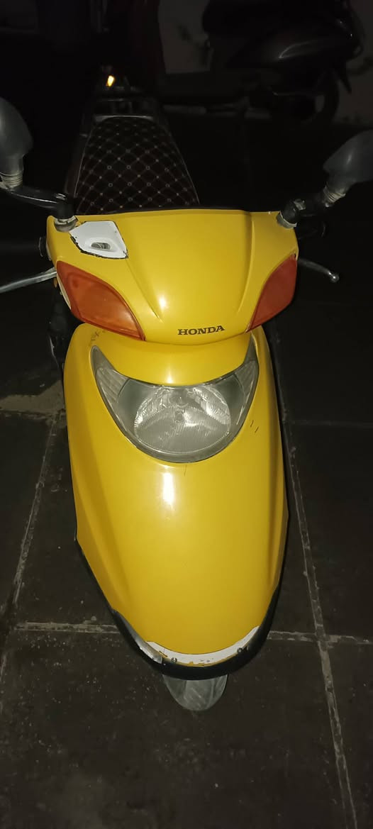 دراجه ماليزي للبيع كل نقص مابيه نضافه فول السعر 375 مستعجل الاتصال ***********
