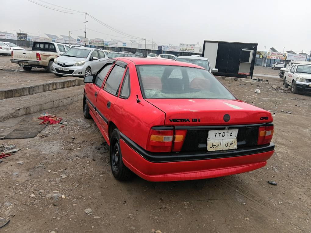 فيكترا مةكينة ١٨كير عادي هةموكياني بةشةرت تةحويل وةكالة بةشةرت ١٠٠دؤلار غةرامةي لةسةرة مؤديل ٩٠شوين هةولير دارةتو *********** أربيل, العراق
