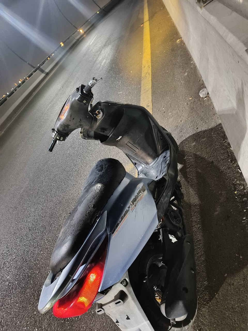 سلام عليكم دراجه بريز للبيع دراجه شغاله ومكينه مفتوحه مبدل بيها فقط ولفات ولاستيك ولف دراجه خير من الله كهربائيات كلها شغاله سلف هندر بس باتريها تعبان مكاني بالغزاليه بالهياكل شارع 20 ماركت اميره السعر 425 وبيها مجال ***********
