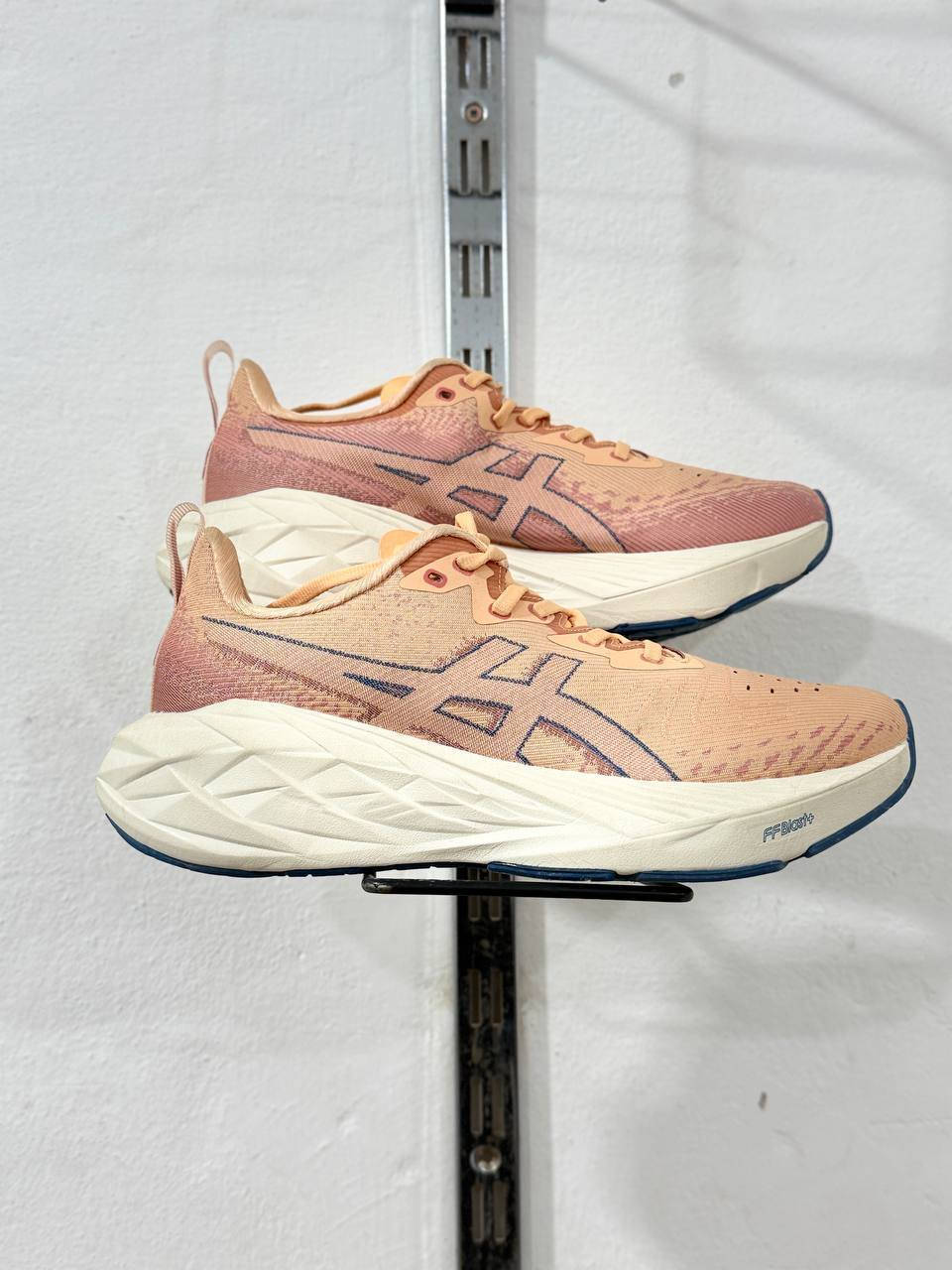 وصلت البضاعه الجديده 🔥🔥
📍عنوان المحل مشيرفه شارع 60مجاور ملعب الولاء


**إذا كنت صاحب هذا الإعلان وتريد حذفه لأي سبب، رجاءا أرسل رسالة إلى الدعم الفني**