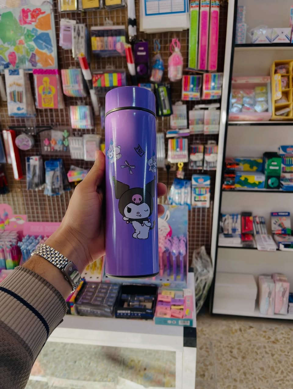 مطارة حرارية حافظة للبرودة والحرارة 🧊🔥
نوعية ممتازة وتحافظ على المشروب بارد أو حار لفترة طويلة.
السعر 3500دينار
متوفر لدى مكتبة كلكامش الفرع 2
سوق ال4000 مقابيل حسينية المرتضى 
متوفر توصيل 🚚


**إذا كنت صاحب هذا الإعلان وتريد حذفه لأي سبب، رجاءا أرسل رسالة إلى الدعم الفني**