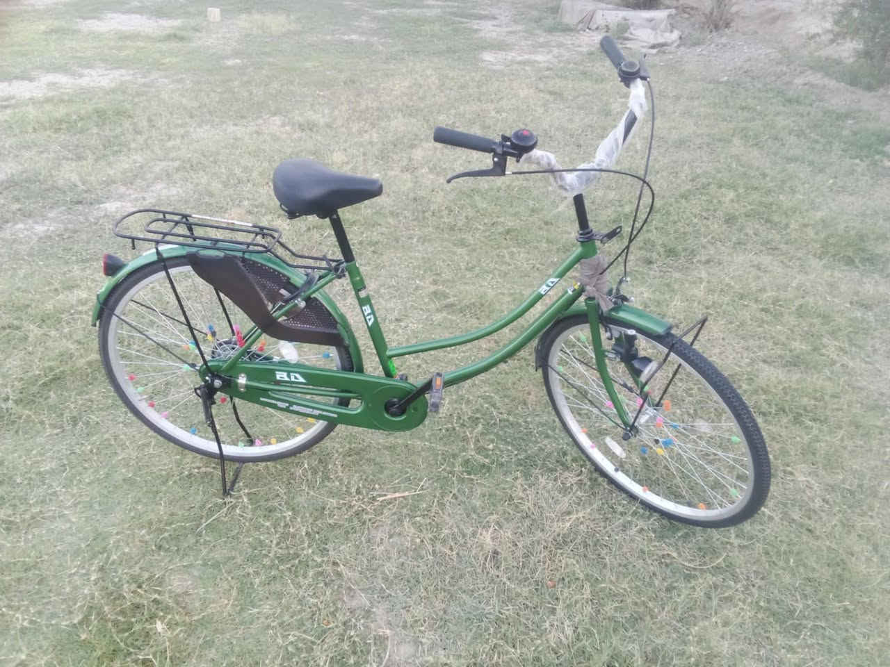 بايسكل نضيف فول للبيع سعر130وبي مجال


**إذا كنت صاحب هذا الإعلان وتريد حذفه لأي سبب، رجاءا أرسل رسالة إلى الدعم الفني**