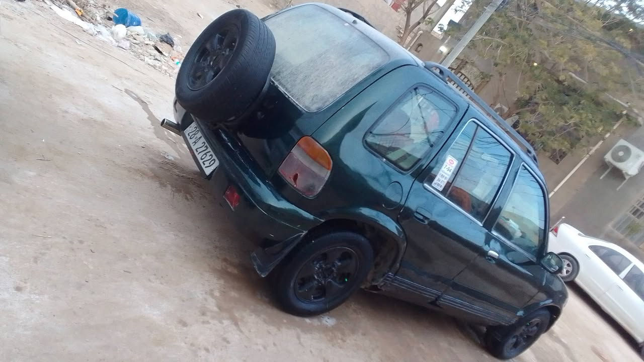 سلام عليكم 
كيه سبورتج مديل 96
رقم انكليزي نجف سنويه 29
صبغ عام شرط المداور 
السياره جاهزه باتري جديد 
دينمو جديد لايت زينن كهربايات كلهن شغاله  السعر 36وبيه مجال 
العنوان النجف ***********
مستعجل على البيعه كلش
