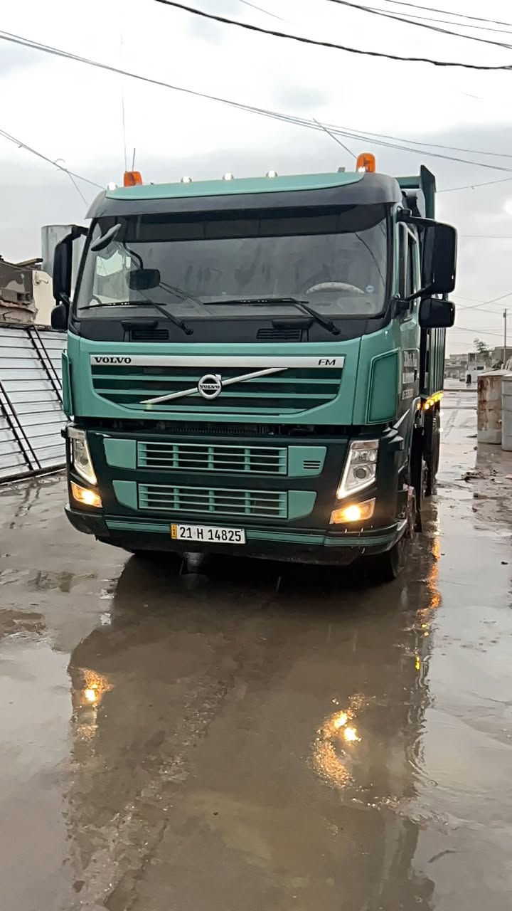 ڤالڤو  للبيع وحش حجم 500موديل 2012 كير اوتماتيك بودي 18متر رقم سليمانيه شرط التحويل سياره بلادي عكرب جاهزه للشغل تخم تايرات ***********
