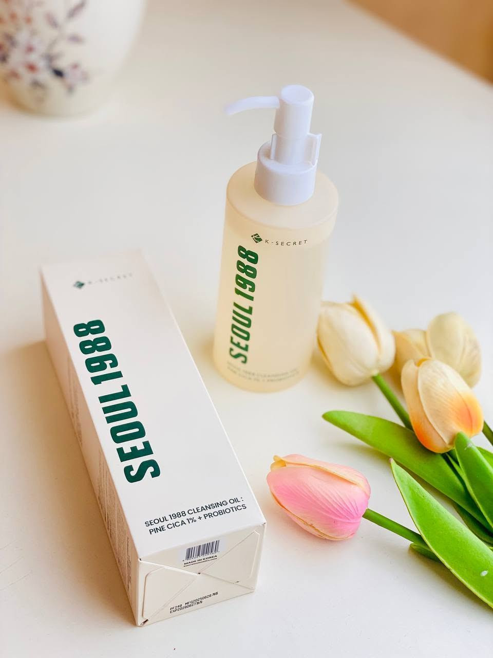 K-Secret SEOUL 1988 Cleansing Oil: Pine Cica 1% + Probiotics غسول زيتي لتنظيف البشرة والمسام من المكياج والشوائب بدقة
المنتج يناسب جميع أنواع البشرة، وخصوصًا:
الحساسة ✔️
المعرضة لحب الشباب أو الزيوت ✔️ 
التي تعاني من مسام واسعة، شوائب، أو رؤوس سوداء/بيضاء ✔️ 

بلد المنشأ: كوريا الأصلي 🇰🇷

السعر : 15 الف
K-Secret SEOUL 1988 Cleansing Oil: Pine Cica 1% + Probiotics غسول زيتي لتنظيف البشرة والمسام من المكياج والشوائب بدقة


**إذا كنت صاحب هذا الإعلان وتريد حذفه لأي سبب، رجاءا أرسل رسالة إلى الدعم الفني**