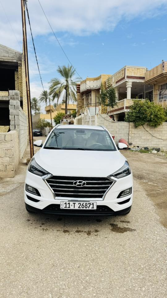 توسان 2019 شركه الكاصد فول عدا بنروما مكفوله رقم بغداد بسمي كشنات جلد وكهرباء 5 عدسات سعر 198 بيها مجال ***********
