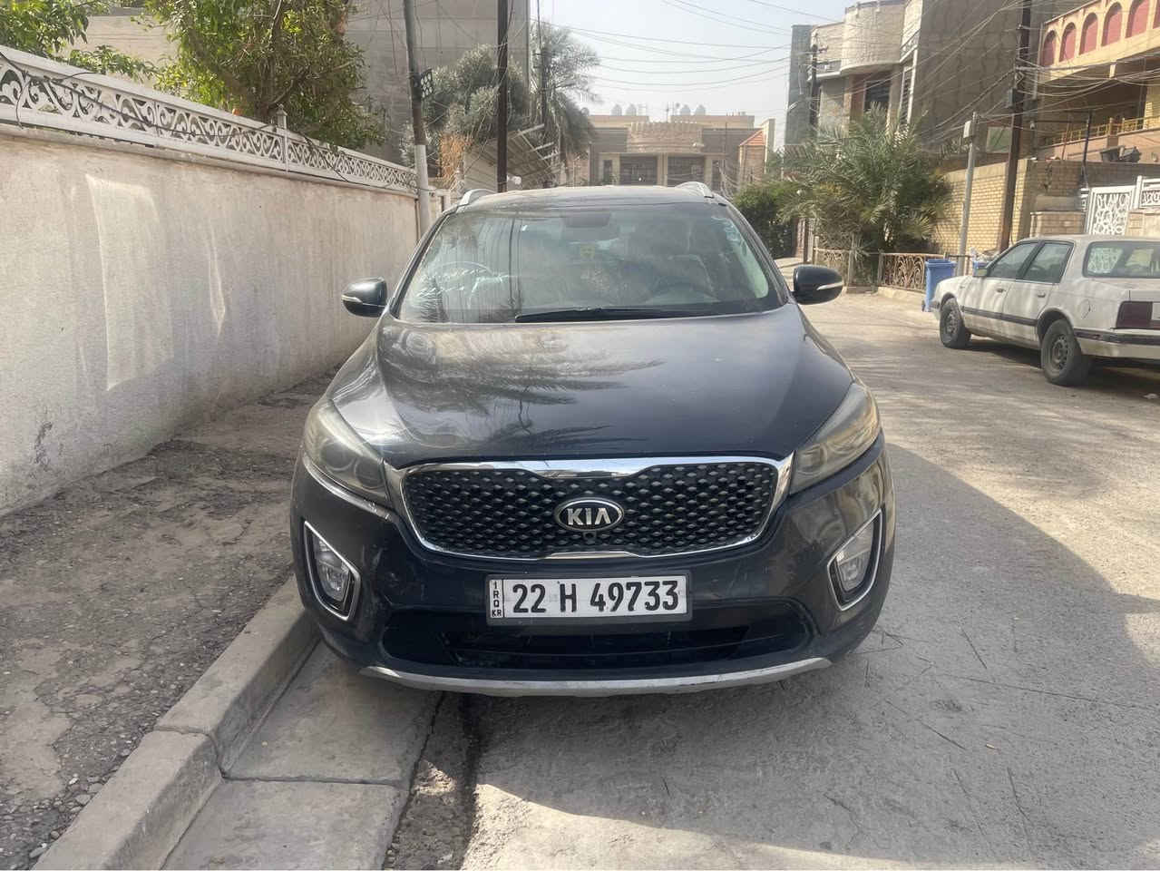 سورنتو 17 أمريكي
بنيد تبديل اصلي وجاملغ صبغ بدون دواخل شرط
5 راكب السعر مناسب جداً
بيع فقط نقد 143 مال بيع 
في بغداد 
تحويل وكاله حاضر 
*********** 
محرك 2400
اقره المنشور واذا تشتري اتصل السياره بلاش وماكو هيج سعر Colombo, Sri Lanka
