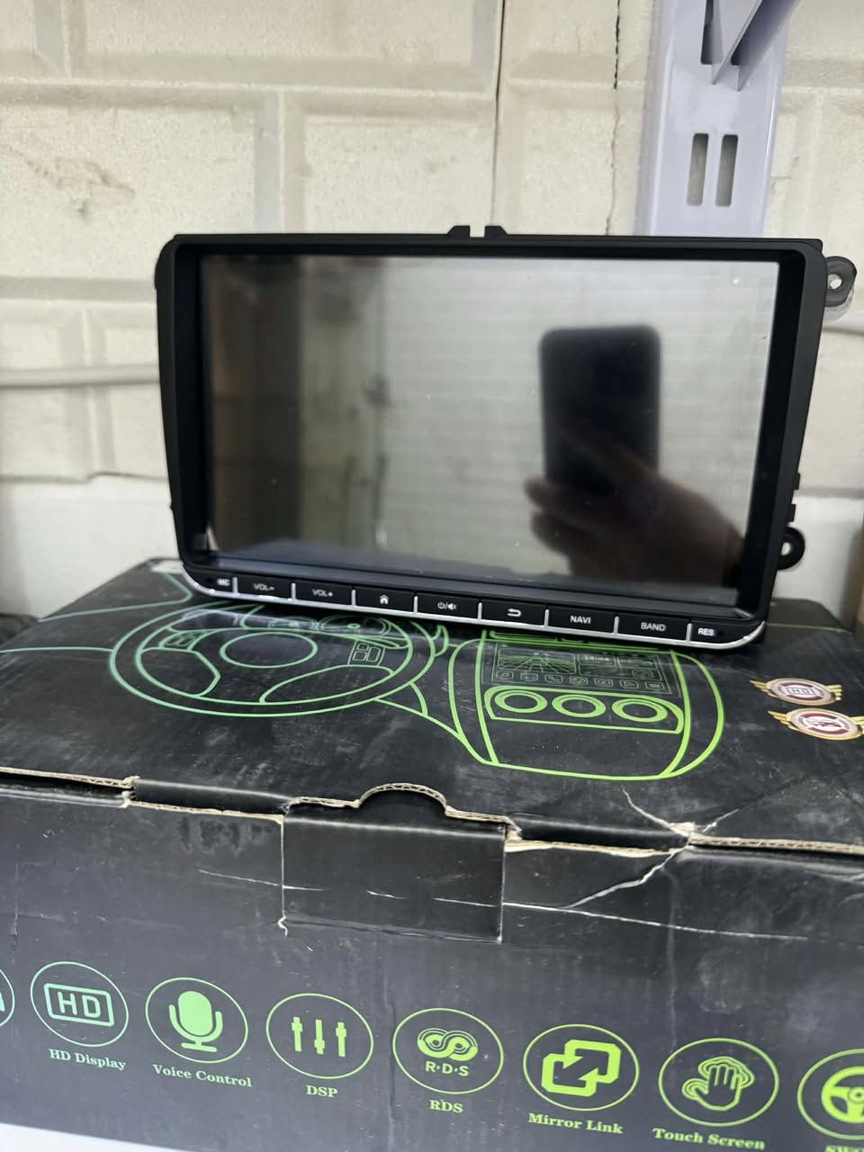 سلام عليكم شاشات اندرويد عدد ٢ يرهم على اغلب السيارات الألمانية  جيتا باصات  فيشة على فيشة مثل البلادي أمريكي خليجي اليفيذة بالخدمة عنوان كركوك سعر قفل ٧٥ الف ***********
