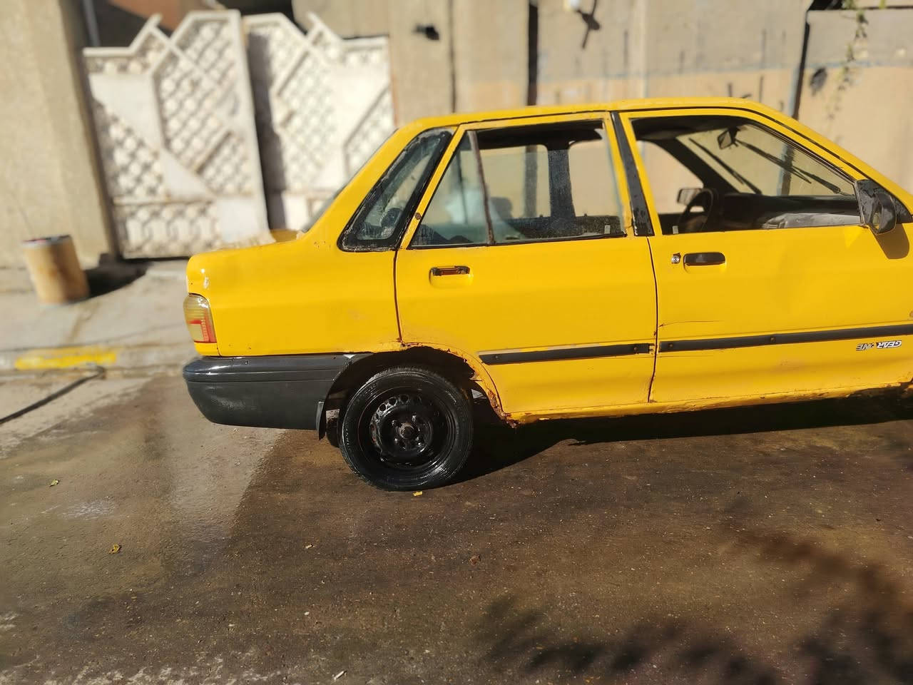 السلام عليكم سايبة ٢٠١١ بدون  مكينه مال كيه برايد كوري حاويه صار سبوع من شديتها وكير جديد صدر جديد  سياره خير من الله كامله من كلشي فقط بيها تهريب نار بيها تسويه يم لكهربائي  سعره ١٢ ورقه قفل مو شراي لا تعلق 

سياره شوفت عينك  ابيعلك كوم حديد اتكفلك من السرقه

***********
