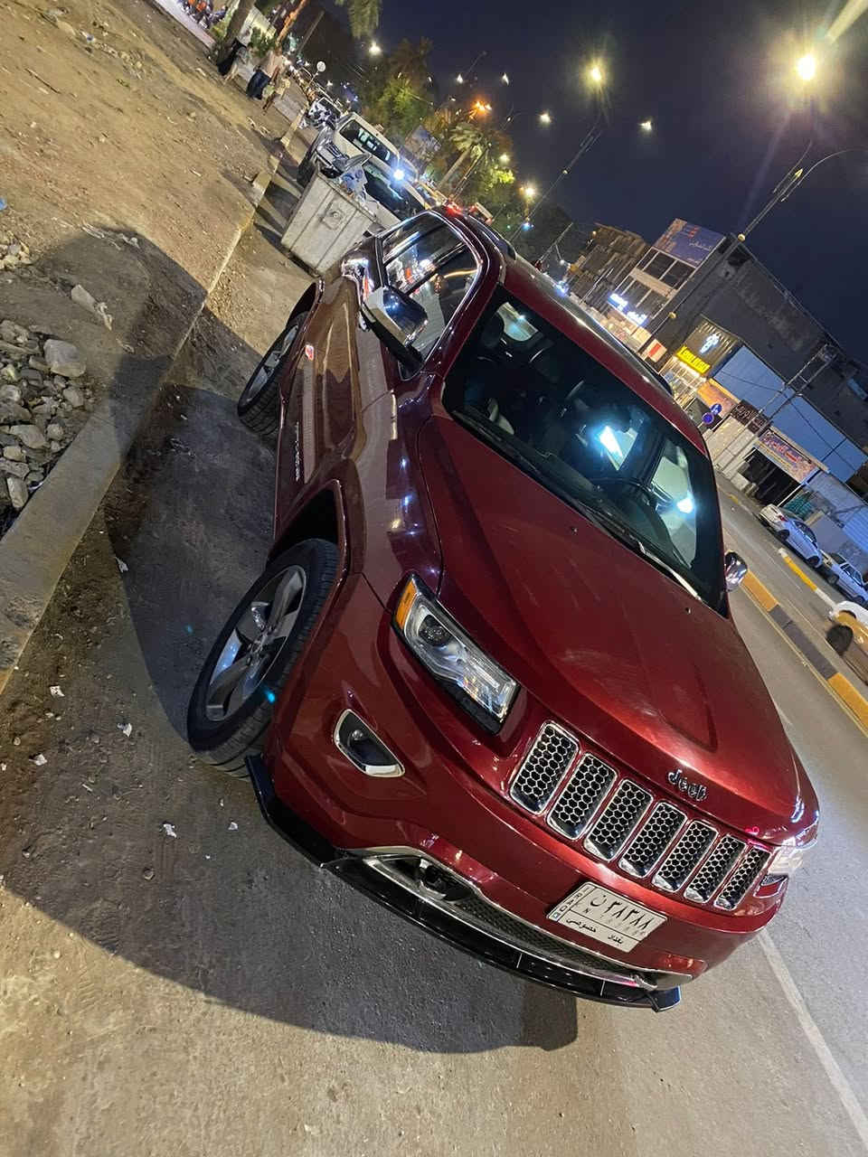 السلام عليكم
للبيع او مراوس جيب كراند شيروكي اوفرلاند 2015 فول مواصفات معروفة 
وارد امريكي حادث جاملغ امامي يمين بدون دواخل بدون شواصي بدون لغد بدون ايرباك  السيارة حلوه ونظيفة وماناقصها اي شي ماشية 95 الف ميل  الحادث مرفق بالصور  السعر 23300$ مكان السيارة بغداد الكاظمية  للتواصل واتساب فقط ***********
