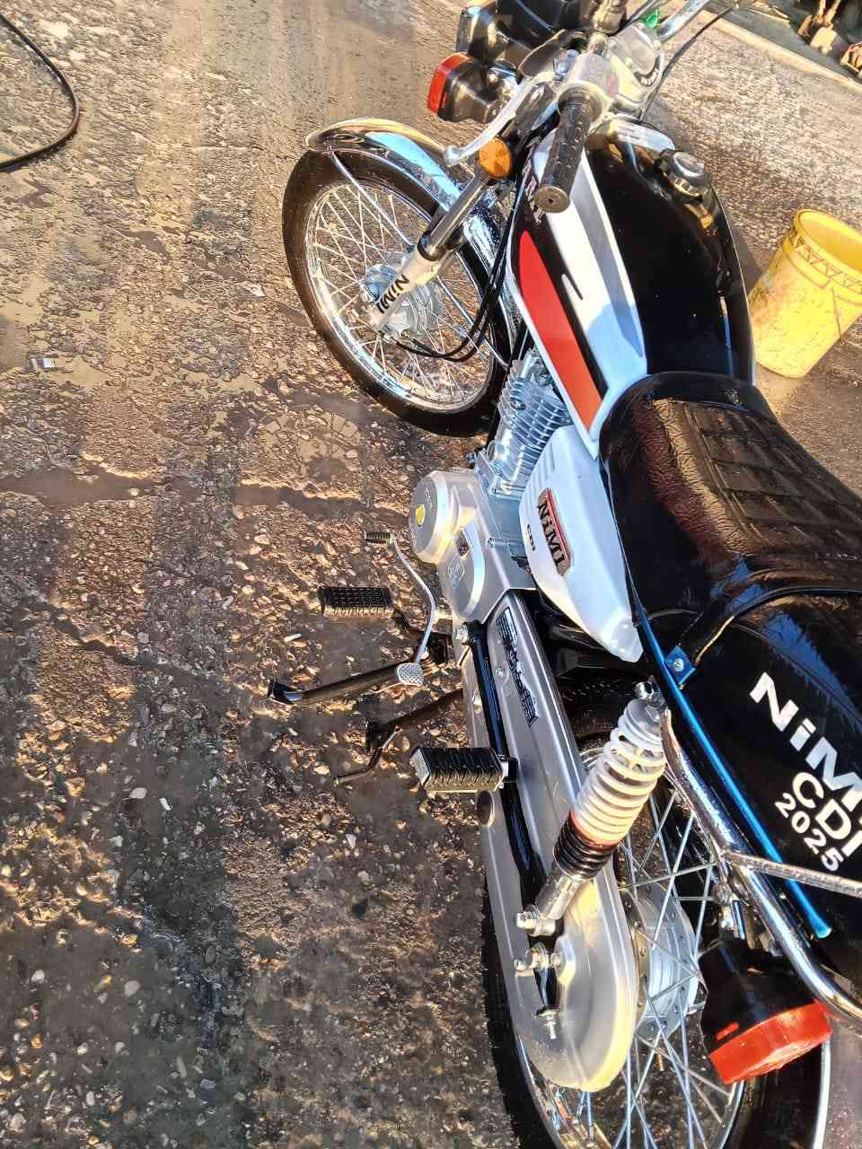 سلام عليكم دراجه للبيع
نامه 2025 دراجه جديده كهربأيات كلهة شغاله  
دراجه مكفوله شوفت عينك 
مكان واسط عزيزيه 
***********
725 وبيه مجال
