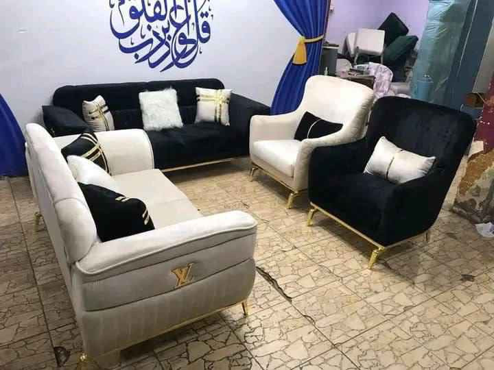 عرض لمدة  اسبوع 😍😍

موديل شانيل 

تخم شغل عراقي موديل تركي عشر مقاعد خمس قطع   قنفتين ثلاثي وقنفه ثنائيه وكراسي عدد 2اضافه  كوشات هديه عدد 10

أنتبااااه إلى لأسعار 
ال١٠ مقعد  675الف 
ال٩ مقعد   600لف 
ال٨ مقعد   575الف 
ال٧مقعد   500الف
ال٦مقعد.   450الف
ال٥مقعد   375. الف
خمس قطع اثنين كبيرة ثلاثيه وحده وسط ثنائية و كرسيين مع كوشات عدد 6
جميع الالوان متوفره
توصيل داخل بغداد مجاني 
اطراف 15

القاعدة خشب كله بلوك 18مل
القماش چگور قديفه ثكيل او حسب الطلب متوفر انواع الاقمشه 
الاسفنج مميز اول مضغوط علو الاسفج 7سم 

❇️قياسات القنفات ❇️
190سم  القنفه الكبيرة ام ثلاث مقاعد 
150 سم القنفه الوسط ام مقعدين 
75 سم  الكرسي

العمق الكلي للتخم  75 سم عرض المقعد الصافي60
ضمان حقيقي للامانه 5سنوات 

❌❌❌لا تدفع المبلغ اذا  اجاك يختلف عن الصورة❌❌❌

للحجز ارسل
 الصورة 
والاسم 
ورقمين موبايل
والعنوان
على الخاص
الي يريد طبله سعرها 50

اذا قماش وتر برو فرق 50الف

التوصيل سريع

عيوني قياس الديوان.استندر  10مقعد  6.امتار ونص    واذا عل مقاعد يحسب حاله حاله التخم بغداد, العراق


**إذا كنت صاحب هذا الإعلان وتريد حذفه لأي سبب، رجاءا أرسل رسالة إلى الدعم الفني**