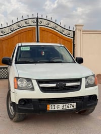 بيك اب كولوراد موديل 2008 مكفوله من الضربه شاشه كشافات رقم تدفئه وتبري...